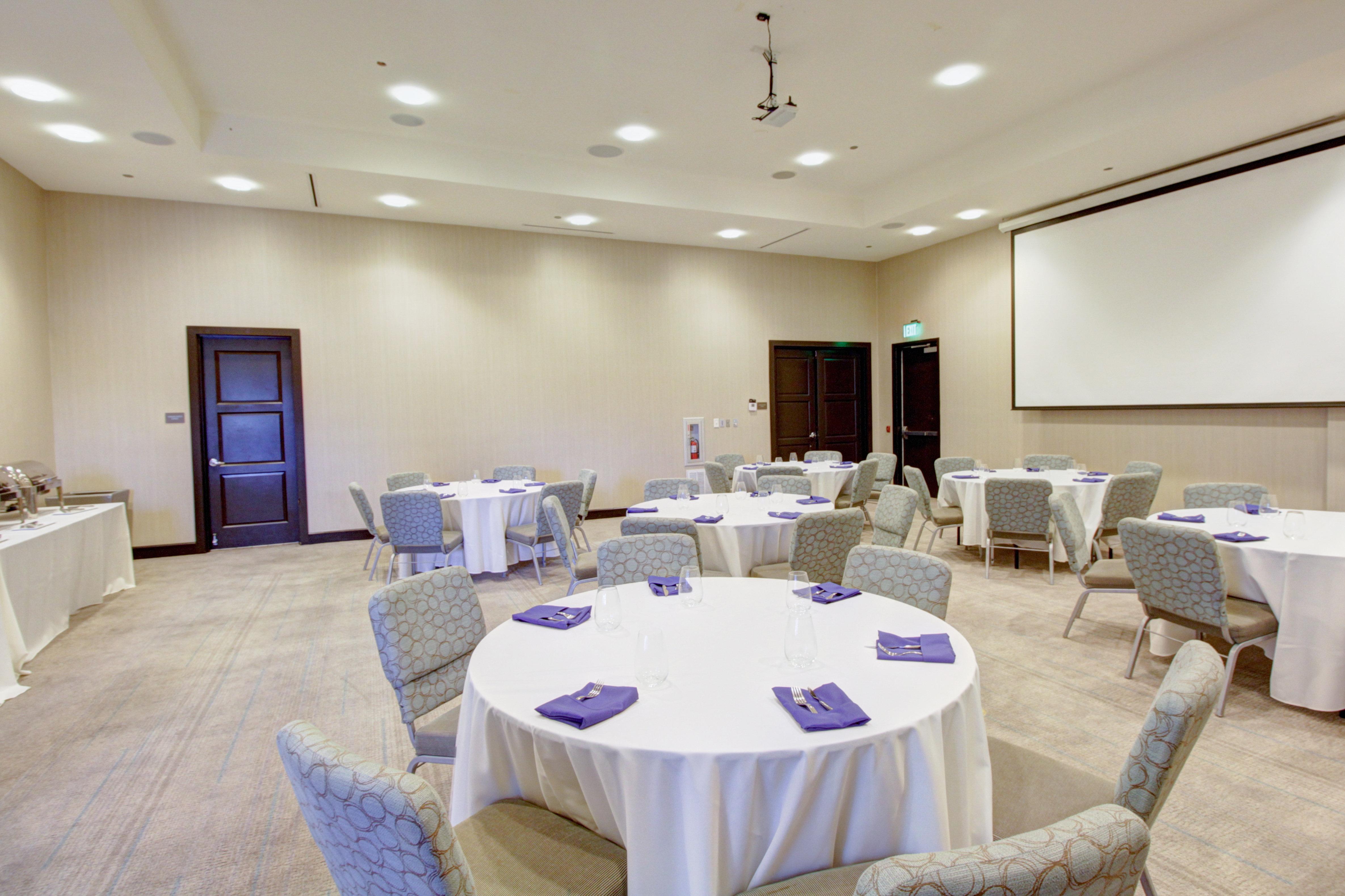Hotel Indigo Waco By Ihg Bagian luar foto